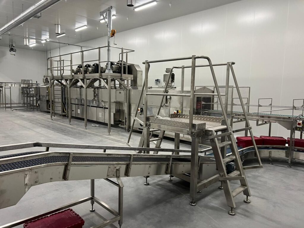 In Line Tray and Tote Washer for Canadian Company
